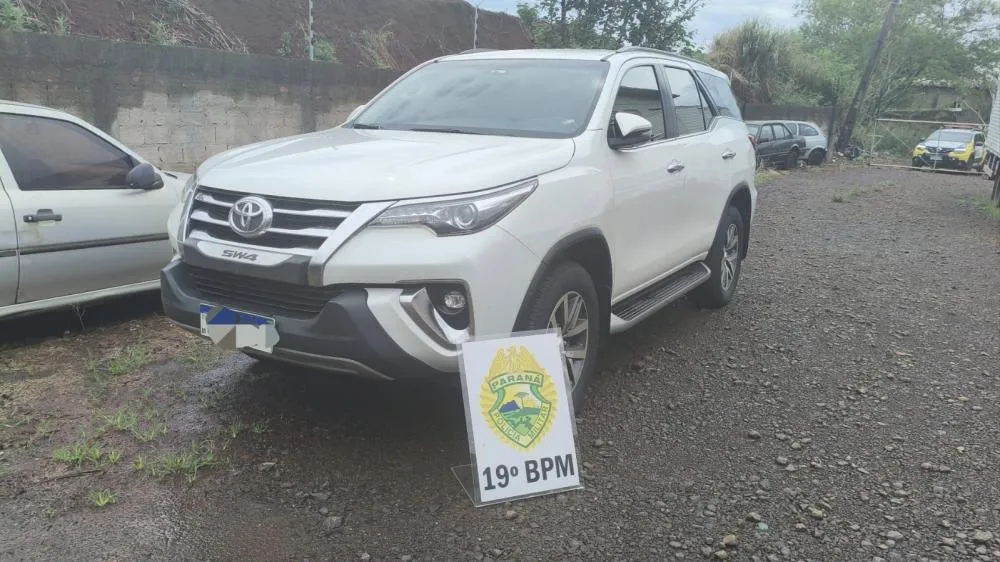 PM recupera Toyota SW4 possivelmente furtada em Cascavel e localizada abandonada em Marechal Rondon