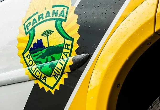 Trio armado se passa por policiais civis, invade duas casas e agride morador em Guaíra